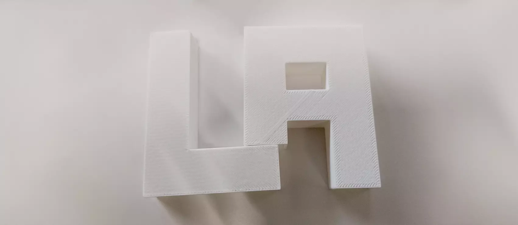 Logo_3D_lumineux_Lycée_Louis_Armand_Paris_00007c